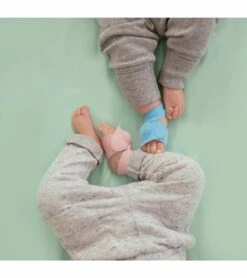 Owlet Fabric Sock Set For Smart Sock 2 Baby Monitor - Blue -Babyzen || Stokke || CHICCO Sales owlet fabric sock set for smart sock 2 baby monitor blue 94